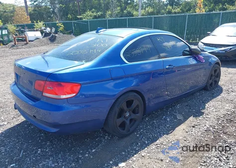 2009 BMW 328I xDrive z USA, uszkodzony, nr VIN WBAWV535X9P081087